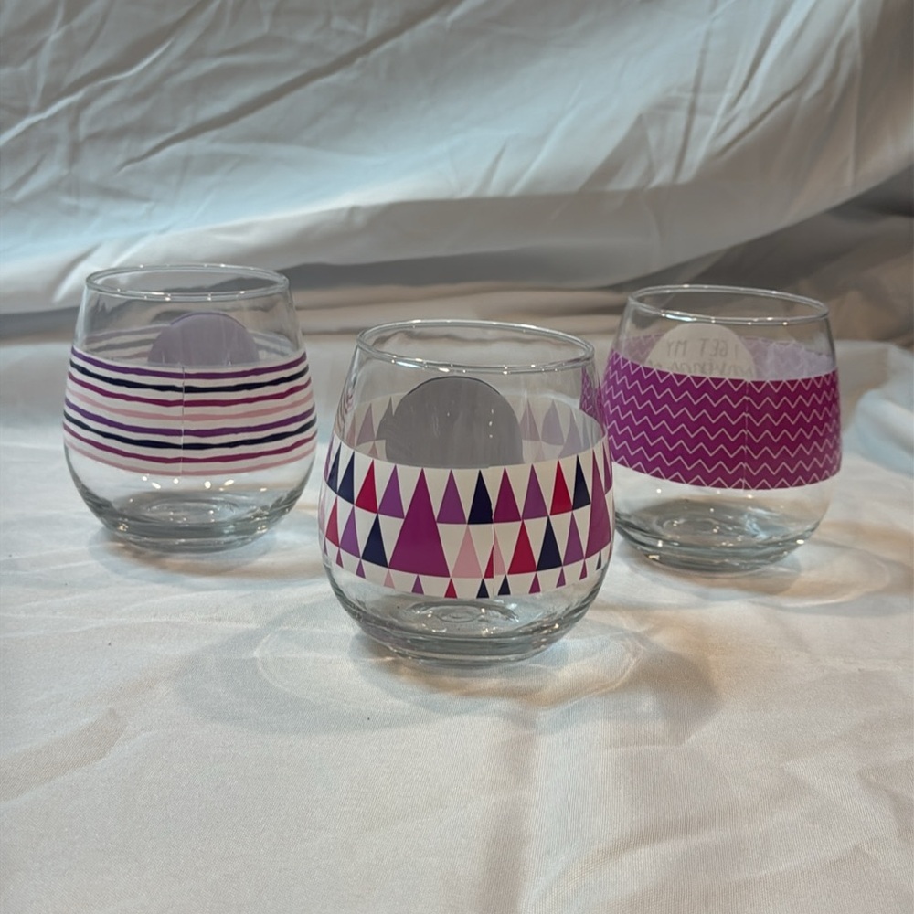 Set of Three Wine Glasses with Fun Quotes - Picture 5 of 8